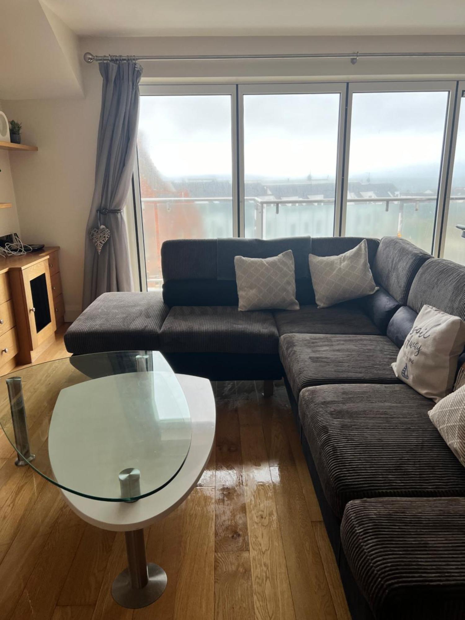 Penthouse Apartment - Town Centre, Sea Views, Secure Parking Portrush Esterno foto