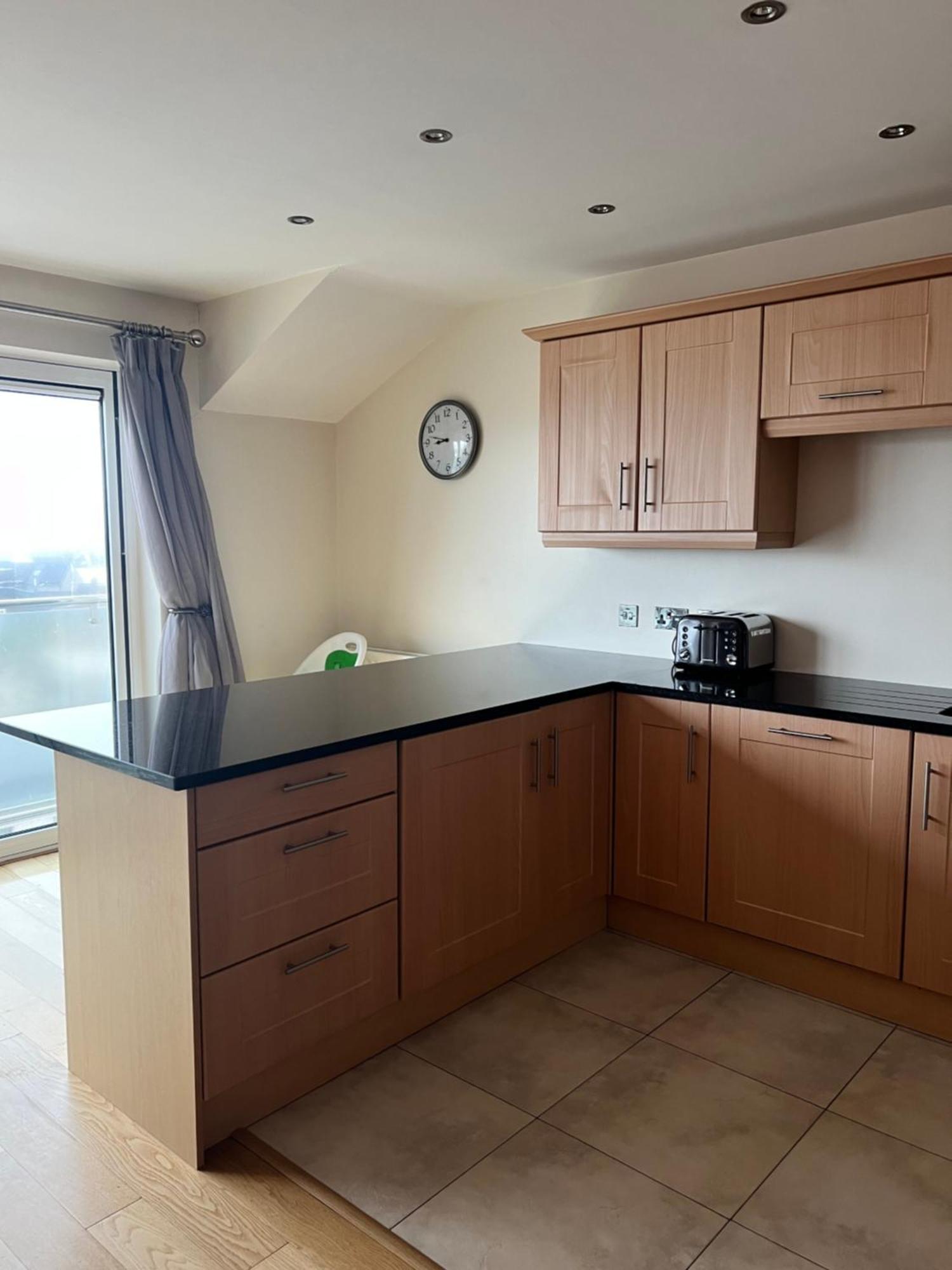 Penthouse Apartment - Town Centre, Sea Views, Secure Parking Portrush Esterno foto